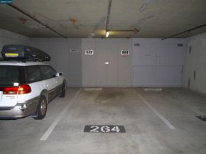 1300 Quarry Ct 109, Richmond CA 94801