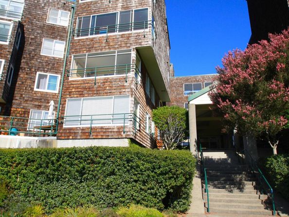 1300 Quarry Ct 109, Richmond CA 94801