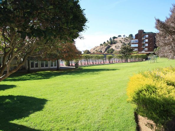 1300 Quarry Ct 109, Richmond CA 94801