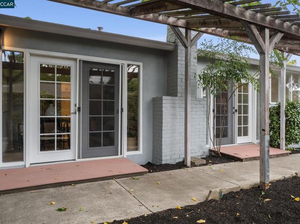 3188 Fitzpatrick Dr, Concord CA 94519