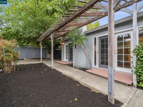 3188 Fitzpatrick Dr, Concord CA 94519