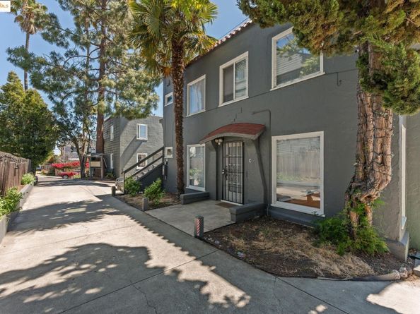 2823 11Th Ave B, Oakland CA 94610