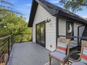 335 Hanover Ave, Oakland CA 94606