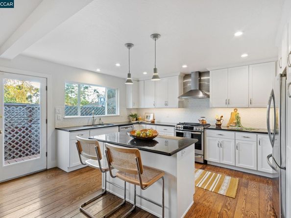 4239 Gregory St, Oakland CA 94619