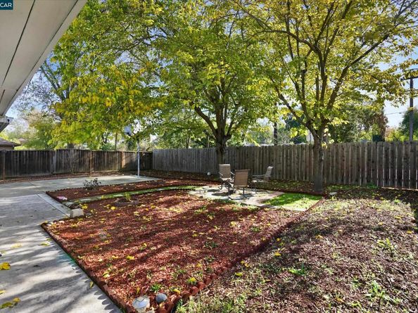 137 Diablo Ct, Pleasant Hill CA 94523