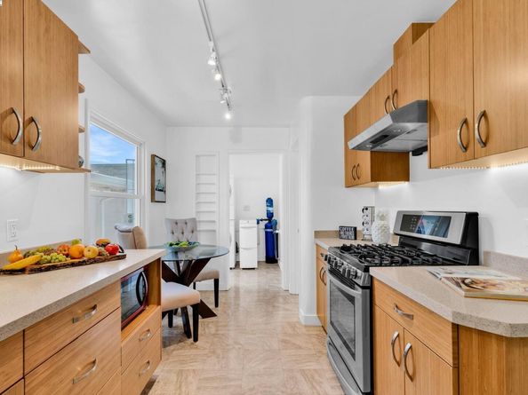 205 Julius Street, San Leandro CA 94577