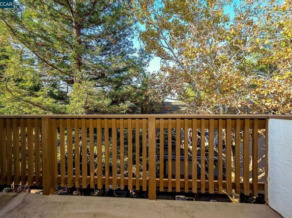 2055 Sierra Rd 82, Concord CA 94518