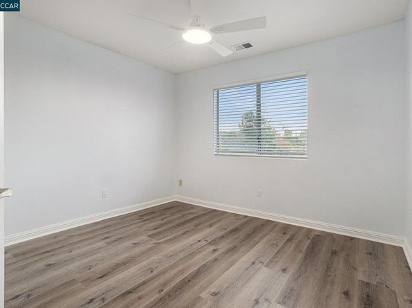 745 Bayshore St, Martinez CA 94553