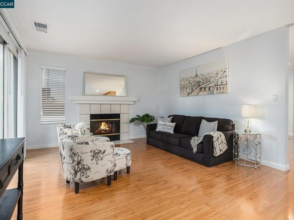 745 Bayshore St, Martinez CA 94553