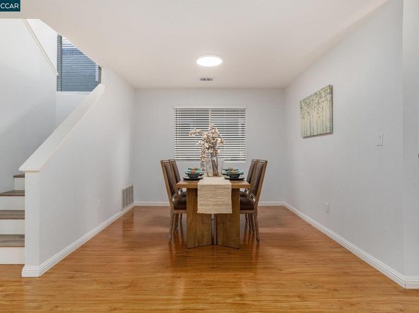 745 Bayshore St, Martinez CA 94553