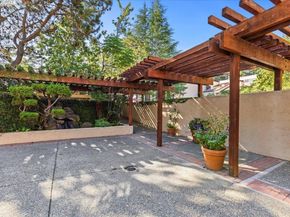 25912 Hayward Blvd Unit 204, Hayward CA 94542