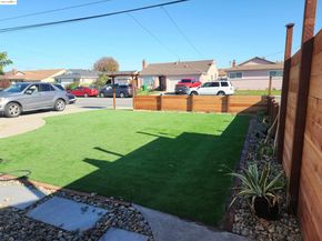 15373 Inverness St, San Leandro CA 94579