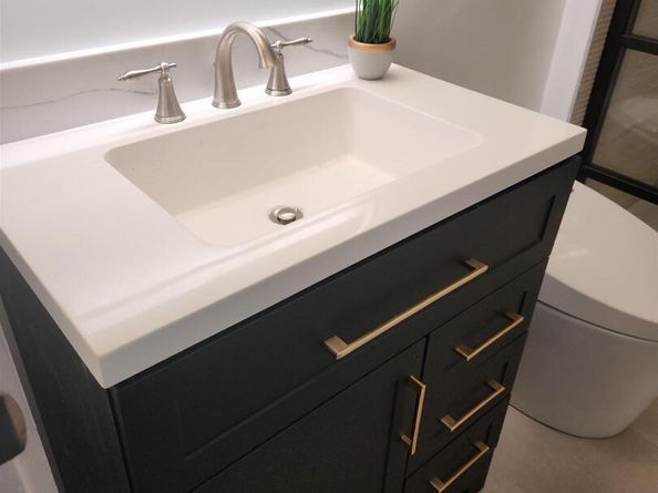 15373 Inverness St, San Leandro CA 94579