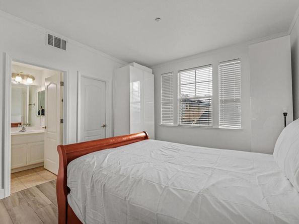 1594 Tucker St 56, Oakland CA 94603