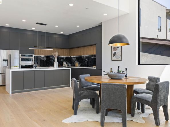 7260 Woodrow Drive, Oakland CA 94611