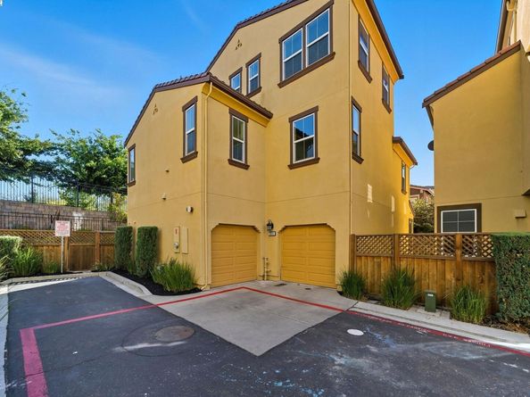 3005 Vittoria Loop, Dublin CA 94568