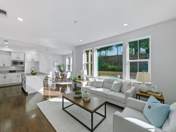 3005 Vittoria Loop, Dublin CA 94568