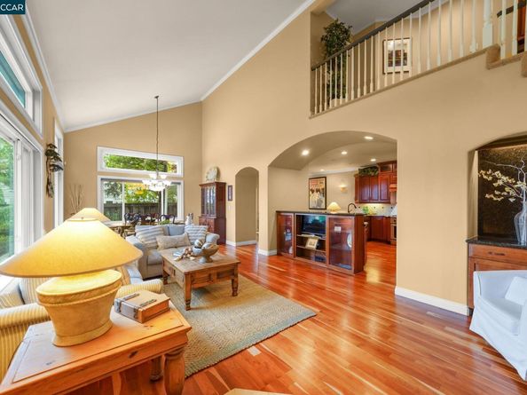 814 Chert Pl, Clayton CA 94517