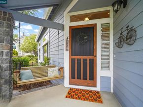 814 Chert Pl, Clayton CA 94517