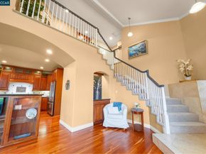 814 Chert Pl, Clayton CA 94517