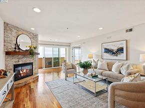 933 Shoreline Dr 203, Alameda CA 94501