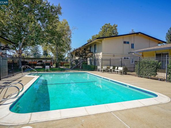 2525 Walters Way 19, Concord CA 94520