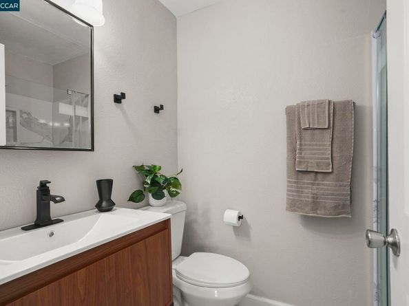 2525 Walters Way 19, Concord CA 94520