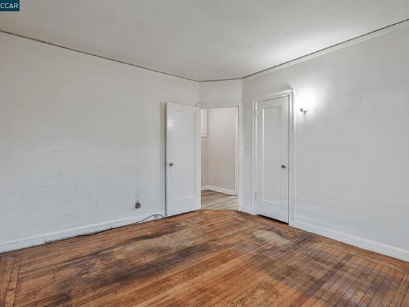 1921 106th Avenue, Oakland CA 94603