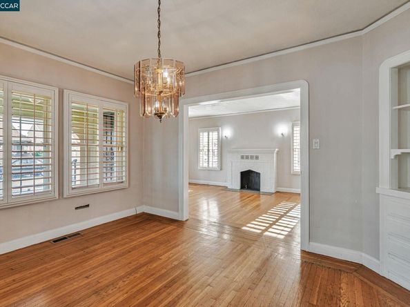 1921 106th Avenue, Oakland CA 94603
