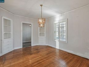 1921 106th Avenue, Oakland CA 94603
