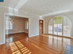 1921 106th Avenue, Oakland CA 94603