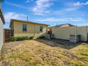 1921 106th Avenue, Oakland CA 94603