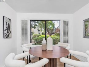 109 Holly Oak Ln, Alameda CA 94502