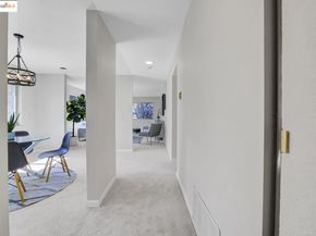 1701 Central Ave P, Alameda CA 94501