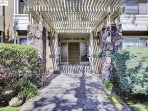 1701 Central Ave P, Alameda CA 94501