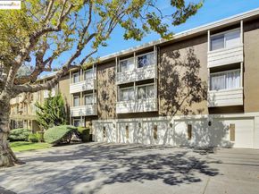1701 Central Ave P, Alameda CA 94501