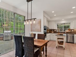 690 Glasgow Cir, Danville CA 94526