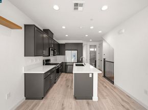 313 Laurel Knoll Dr, Martinez CA 94553