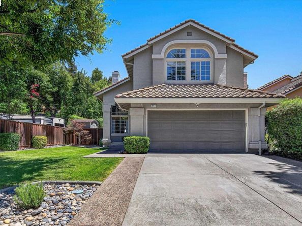 842 Loyola Way, Livermore CA 94550