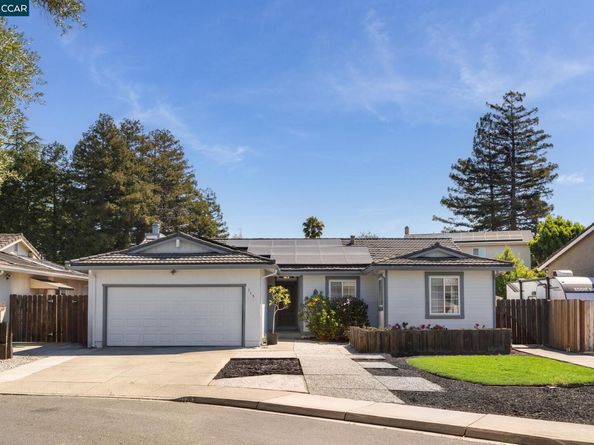 115 Olive Ct, Hercules CA 94547