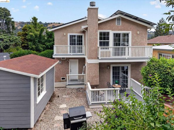 7925 Greenly Dr, Oakland CA 94605