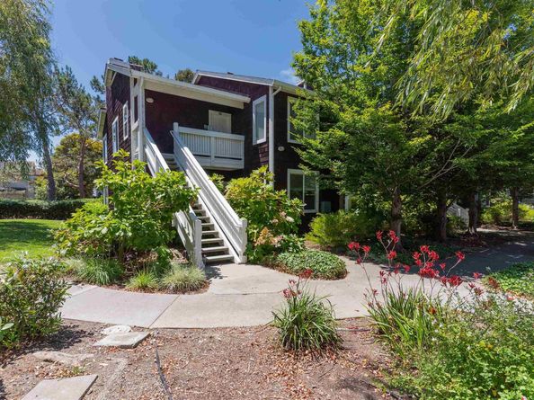 211 Bayside Ct, Richmond CA 94804