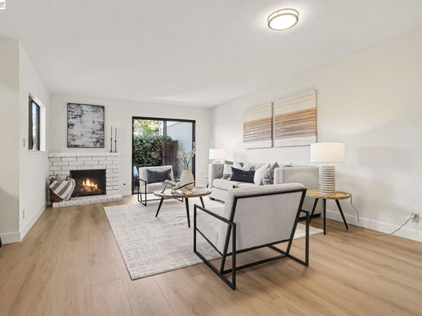 1163 San Ramon Valley Blvd, Danville CA 94526