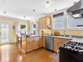 1610 Pacific Ave., Alameda CA 94501