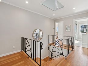1021 Longridge Rd, Oakland CA 94610