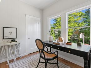 1021 Longridge Rd, Oakland CA 94610