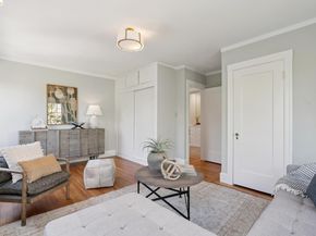 1021 Longridge Rd, Oakland CA 94610