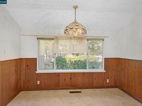 1162 Ridgewood Dr, Concord CA 94518