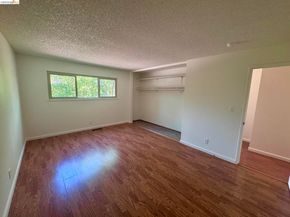 3115 Marvelle Ln, Concord CA 94518