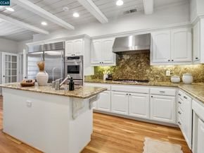 31 Tierra Verde Ct, Walnut Creek CA 94598